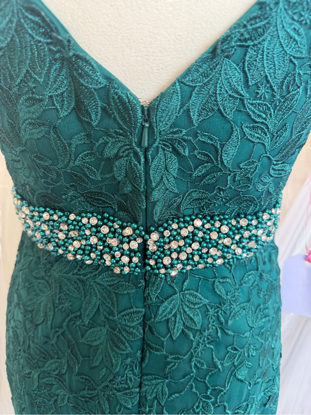 JVN Emerald Lace Off-Shoulder Dress with Beaded Waist - Picture 8 of 11